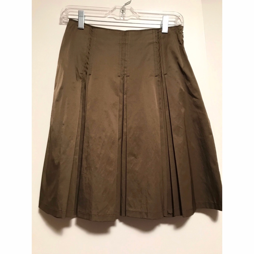 Hunter Green Pleated Skirt Tokyo made